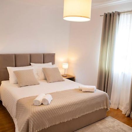 ארקוס דה ואלדבז Entrevillas Alojamento Local, Apartamento T2 מראה חיצוני תמונה