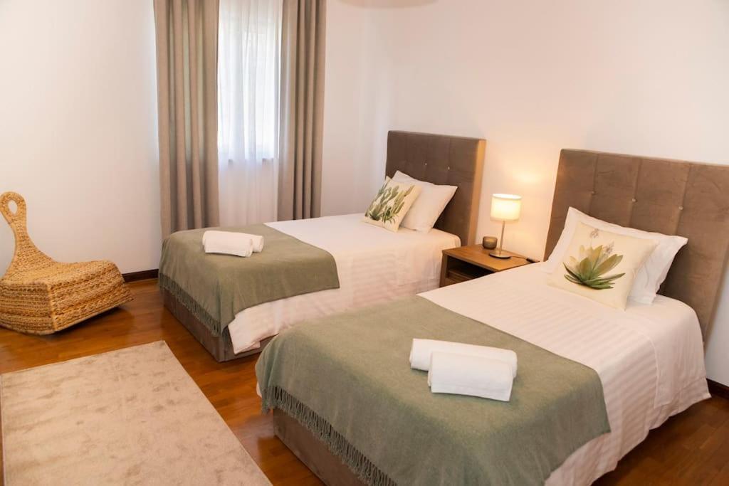 ארקוס דה ואלדבז Entrevillas Alojamento Local, Apartamento T2 מראה חיצוני תמונה